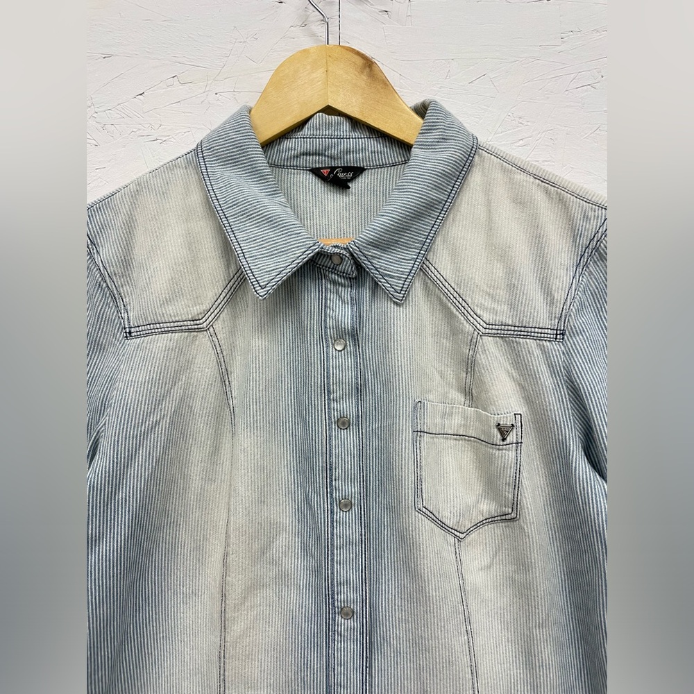 Guess Denim Pearl Snap Button Down Shirt, Size L (Fits S)